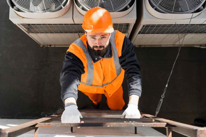 Benefícios do sistema de ventilação forçada para ambientes industriais